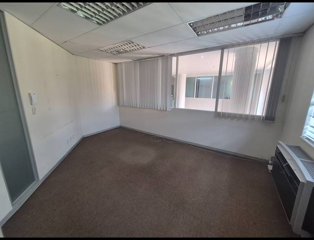 44M² OFFICE TO LET IN RIVONIA